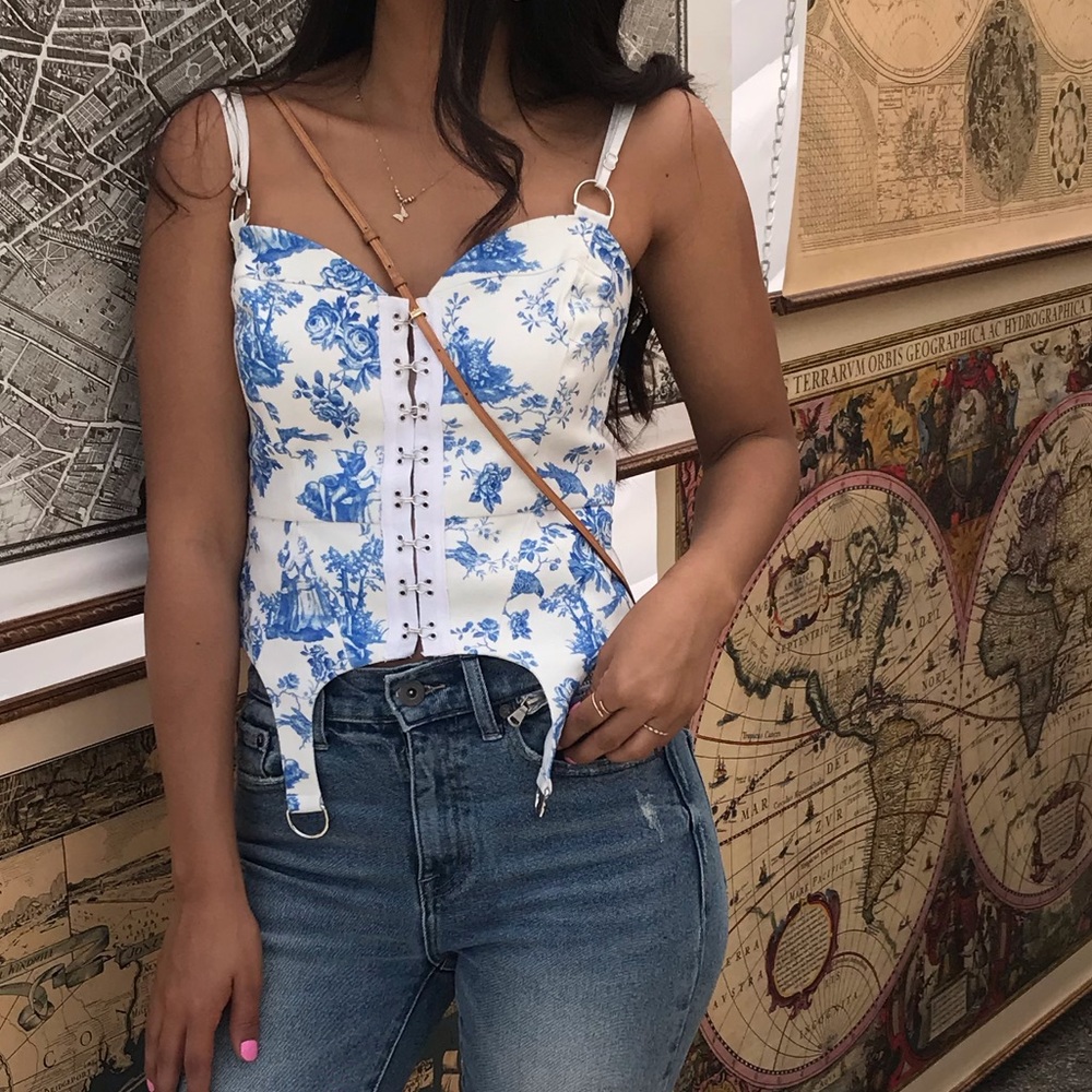 For love and lemons corset top